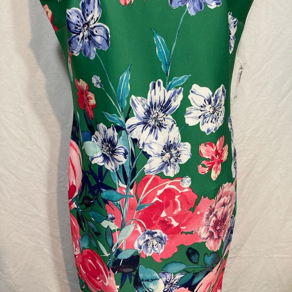 ROZ & ALI SLEEVELESS GREEN FLORAL DRESS SIZE 8 NWT - Picture 2 of 8
